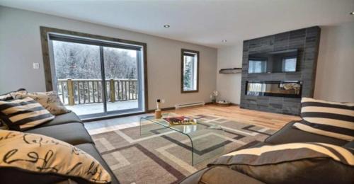 Saint-Faustin-Lac-Carre Apartment | Harfang des Neiges Mont-Blanc By Rendez-Vous Mont-Tremblant