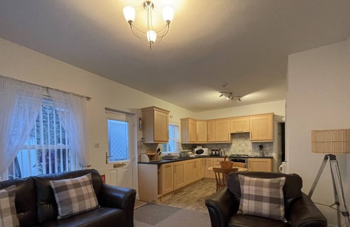 Portinscale Cottage | Harney Peak - an apartment that sleeps 2 guests in 1 bedroom