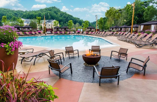 Cherokee Hotel | Harrah's Cherokee – A Caesars Rewards Destination