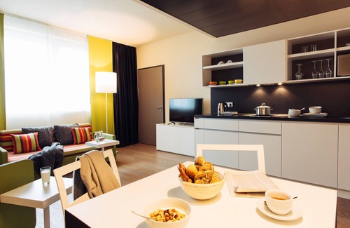 Moosach Hotel | harry’s home München Moosach hotel & apartments