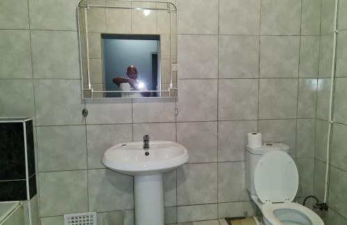 Eikenbosch House | Hasate Guest House 10 Florence street Oakdale Belliville 7530 cape town south African