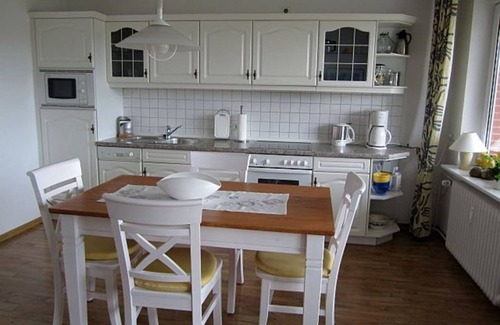 Wyk auf Foehr Apartment | Hasenkamp 6 - Bright u. central apartment - apartment - 1st floor.