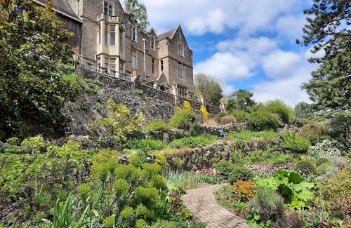 Malvern Apartment | HASLINGTON HOUSE, family friendly, luxury holiday cottage in Malvern