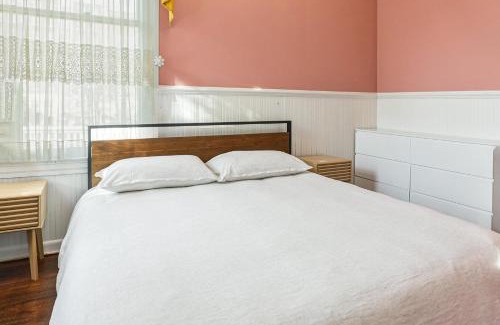 Five Points South House | Hassinger Daniels Guest House