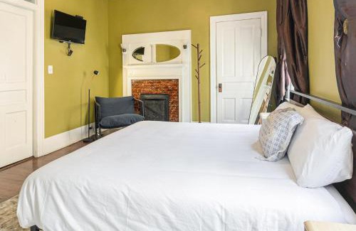 Five Points South House | Hassinger Daniels Guest House