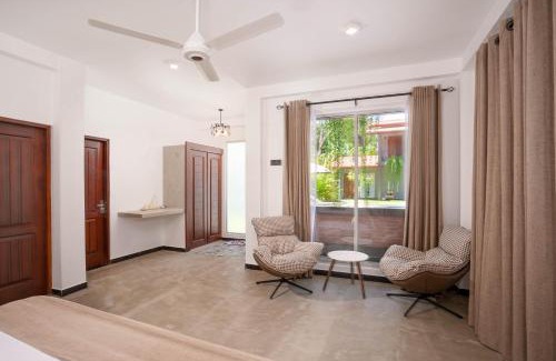 Ahangama House | Hasthri Boutique Brown Apartment in Ahangama with pool Near Beach