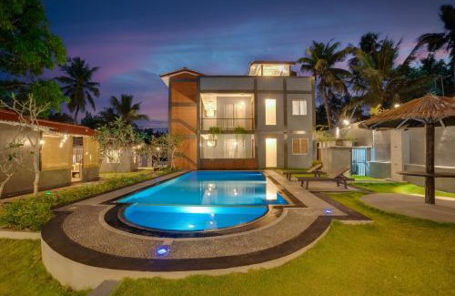Ahangama House | Hasthri Boutique Brown Apartment in Ahangama with pool Near Beach