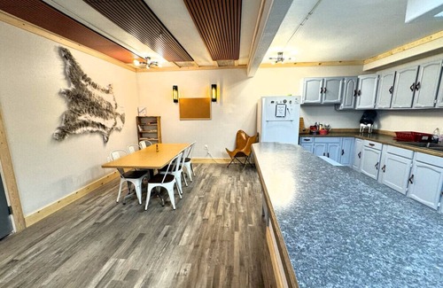 Willow Other | Hatcher Pass Castle|All Inclusive|Mountain View