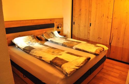 Hinterstein Apartment | Haus Alpenglühn