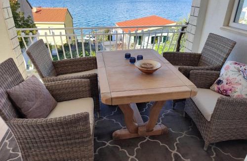 Okrug Gornji Apartment | Haus am Meer Vino Vino