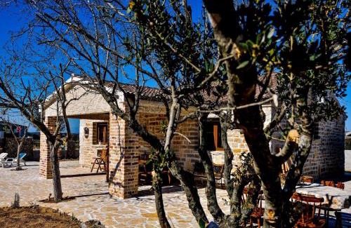 Stankovci House | Haus-Anita-2-mit-Pool-fur-8-Personen