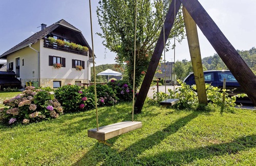 Korana Apartment | Haus Anna in Rastovača - Plitvicer Seen/Haus Anna in Rastovača - Dreibettzimmer
