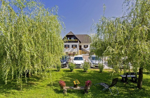 Korana Apartment | Haus Anna in Rastovača - Plitvicer Seen/Haus Anna in Rastovača - Dreibettzimmer