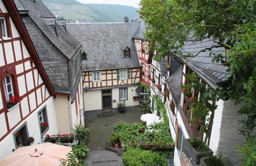 Liesenich House | Haus Buchholz