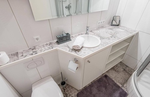 Westerland Apartment | Haus Deckerstrasse - Modern. Cozy. Well thought out.