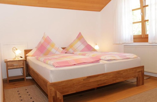 Kreuzfeld Apartment | Haus Dumberger - Chiemgau Karte