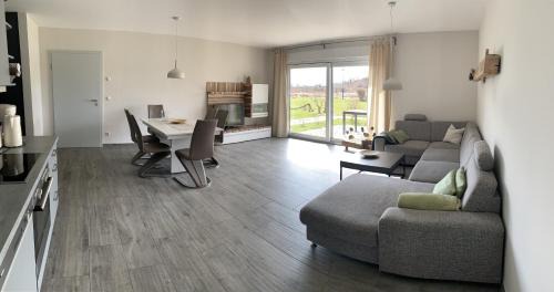 Dranske Apartment | Haus Kranichfeld Wohnung A