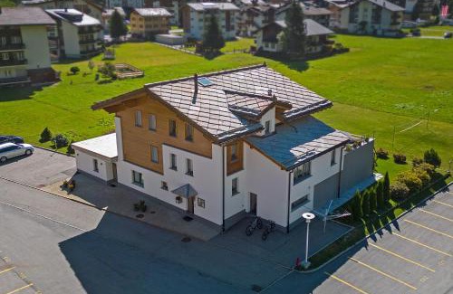 Saas Grund Apartment | Haus Samurai