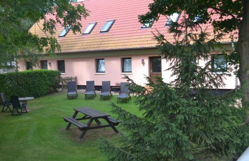 Oertzenhof Apartment | Haus Simone