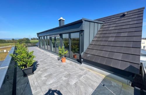 Wallersdorf Apartment | Haus Villa-Moderne Galeriewohnung in Wallersdorf-Haidlfing