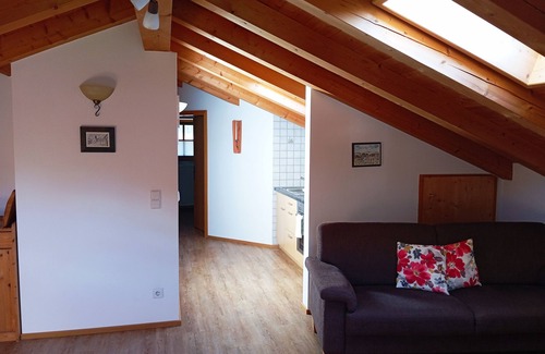 Farchant Apartment | Haus Zugspitzblick - Ferienwohnung Edelweiß für 2 Personen