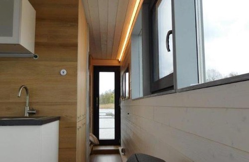 Hradistko Boat Rental | Hausbót na Vltavě