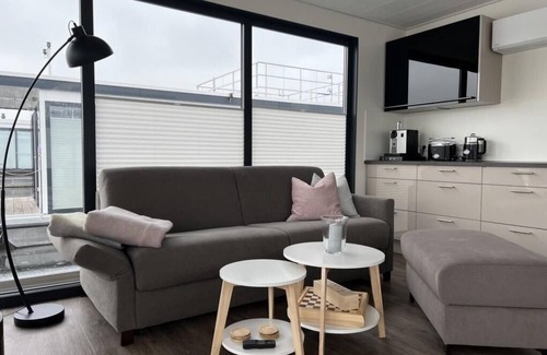 Oberhavel Apartment | Hausboot für 6 Gäste mit 45m² in Zehdenick