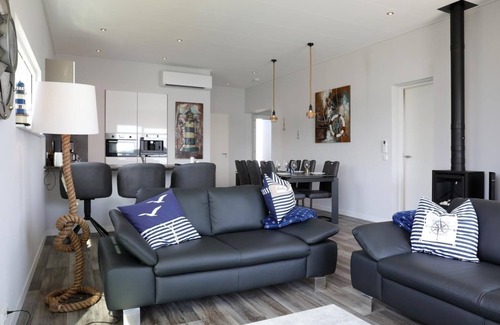 Ribnitz Apartment | Hausboot für 6 Gäste mit 85m² in Ribnitz-damgarten
