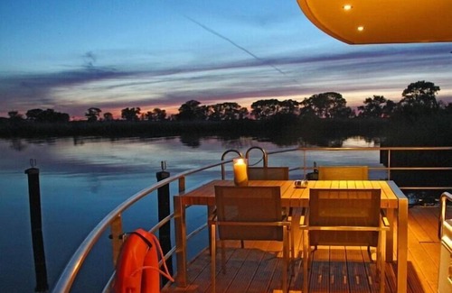 Ueckermuende Boat Rental | Hausboot in Ueckermuende