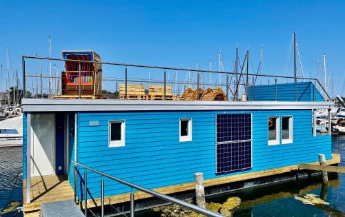 Grossenbrode Boat Rental | Hausboot Isa - Huus & Meer