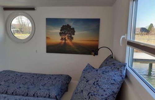 Wangerland Boat Rental | Hausboot Optima