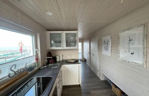 Knieper Nord Boat Rental | Hausboot Sophie in Stralsund