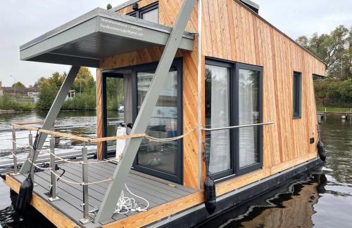 Neuruppin Boat Rental | Hausbootneuruppin