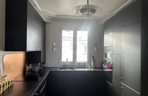 Batignolles Apartment | Haussmanian Duplex, 140m2, Paris 17th, 5th Floor With Elevator, Levis Market