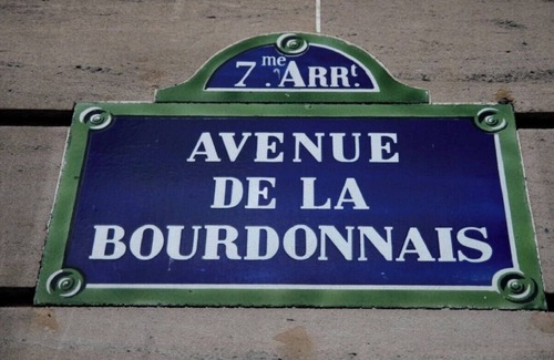 Quartier du Gros-Caillou Apartment | HAUSSMANN-STYLE APARTMENT &UNRIVALED EIFFEL TOWER VIEWS-AVENUE DE LA BOURDONNAIS
