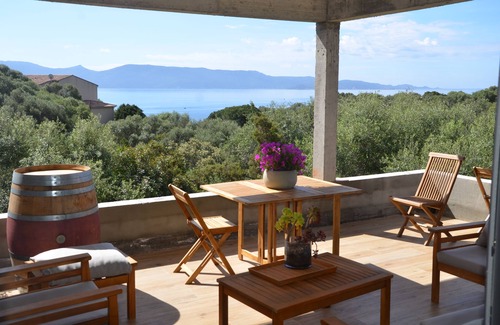Porto Pollo Apartment | Haut de Villa, Calme, vue mer