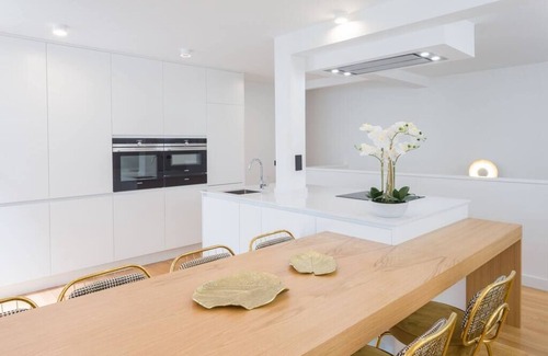 Porte-Saint-Martin Apartment | Haut-Marais Veranda loft Climatise 4ch/3sdb