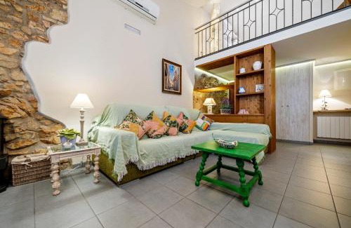 Palamos House | Hauzify I Casa Palou