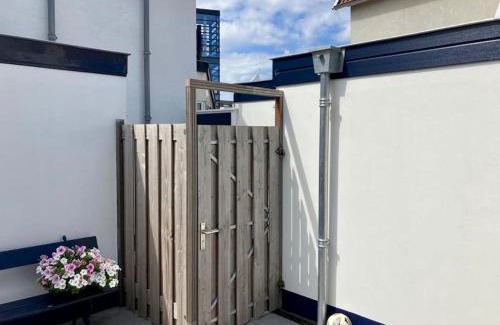 Noordwijk Apartment | Have a nice stay! - Beachhouse Stranddistel 100m from the beach