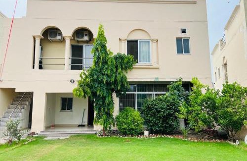 Lahore House | Haven Lodge, 4BR Vacation Home with Park Access