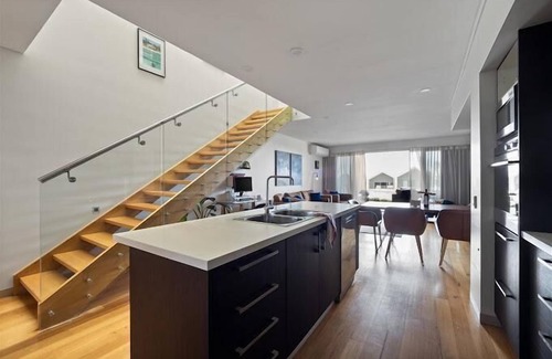Augusta Apartment | Haven on Seine - Luxury Apartment 2B - Haven on Seine - 2 Bedroom Luxury Apartment overlooking the bay.