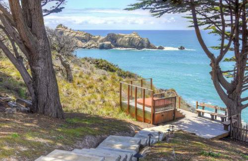 Gualala House | Haven's View With Stunning Ocean Views