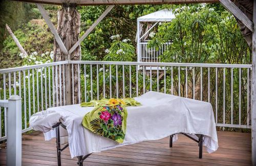 Kapaau Cabin | Hawaii Island Retreat at Ahu Pohaku Ho`omaluhia