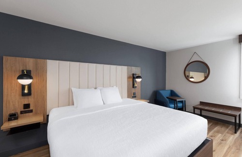 Bentonville - Fayetteville Hotel | Hawthorn Extended Stay By Wyndham Springdale