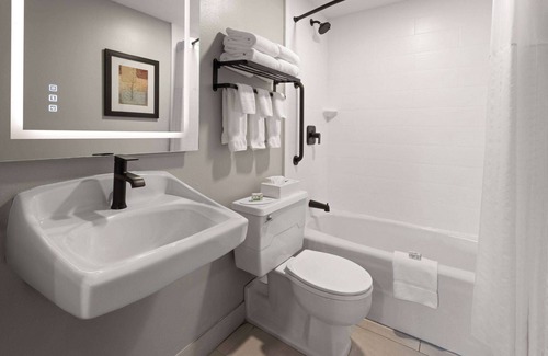 Ellsworth Hotel | Hawthorn Extended Stay by Wyndham Ellsworth/Bar Harbor