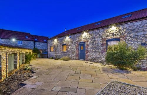 Grange de Lings House | Hayloft