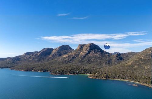 Freycinet House | Hazards Rim