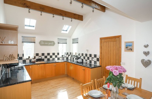 Amlwch House | HAZEL BANK COTTAGE, family friendly, with open fire in Amlwch