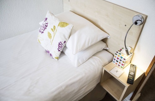 Perth House | Hazeldene Guest House