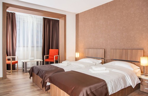 Brasov Hotel | HB Brilliant